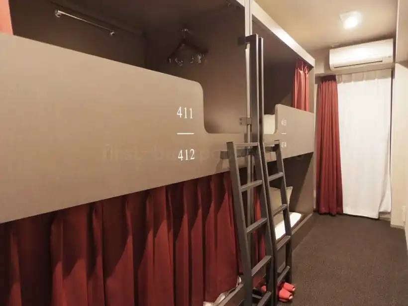 イマノ大阪心斎橋ホステル4人女子ドミトリードミトリー