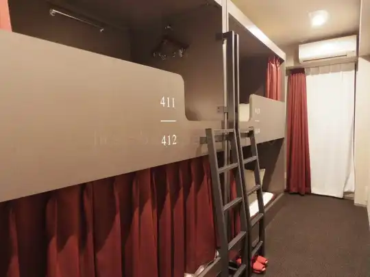 ドミトリーに泊まるのってぶっちゃけどう?バックパッカー歴10年以上の筆者が、相場や相部屋でのコツを解説!