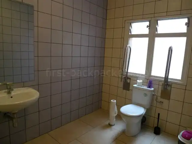 360 Hostel Borne（Barcelona Arts&Culture）のトイレ