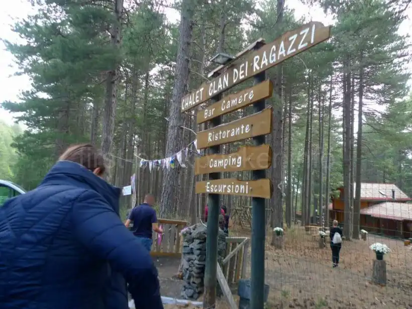 シチリア・Etna Peopleのエトナ山に行く途中の山小屋