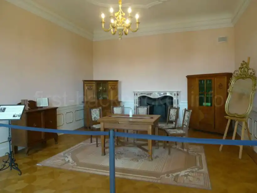 クションシュ城の居住部屋展示