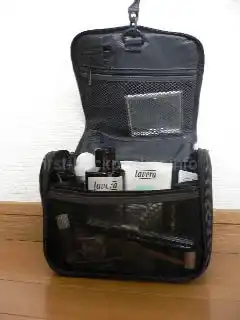 無印の吊るして使える小物入れ