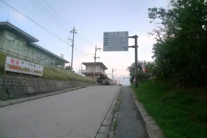 西表島・大原港近く