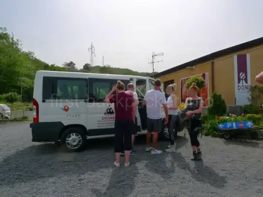 現地のツアーに英語で参加!日本語よりも安くて選択肢も多いよ