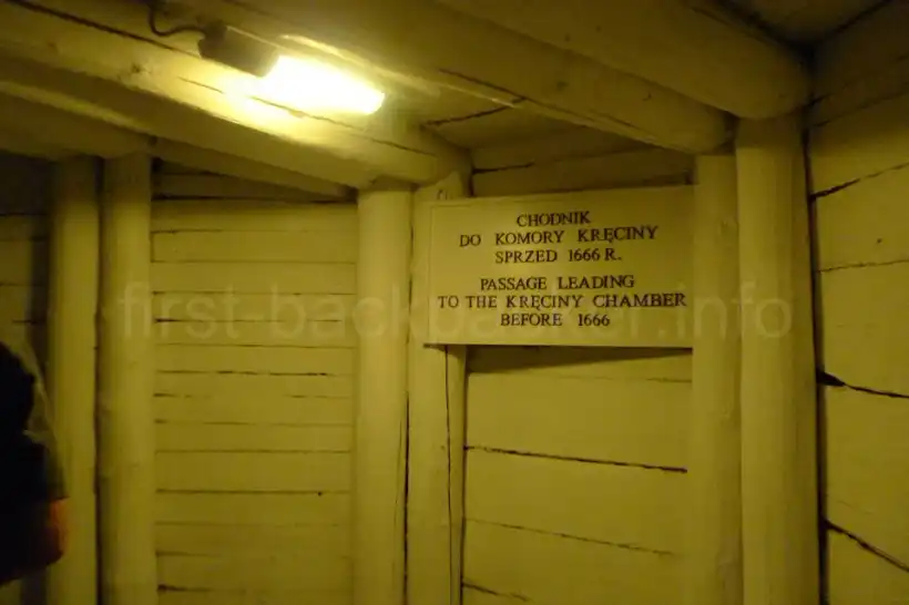 ヴィエリチカ岩塩坑の採掘年の看板