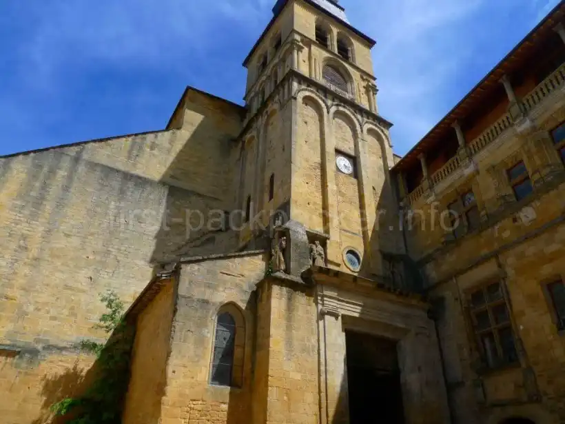 サルラ・ラ・カネダのサン・サセルド大聖堂