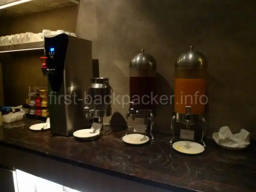 香港国際空港 プラザ・プレミアム・ラウンジのソフトドリンク