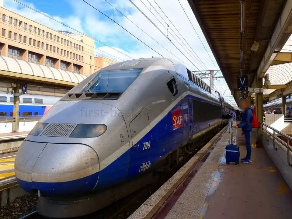 【フランス】国鉄SNCFのTGV乗車券を日本にいながら激安で買う方法