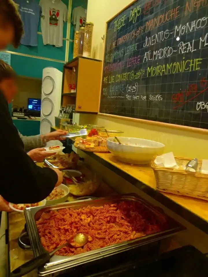 ミラノのOstello Bello Grandeの夕食