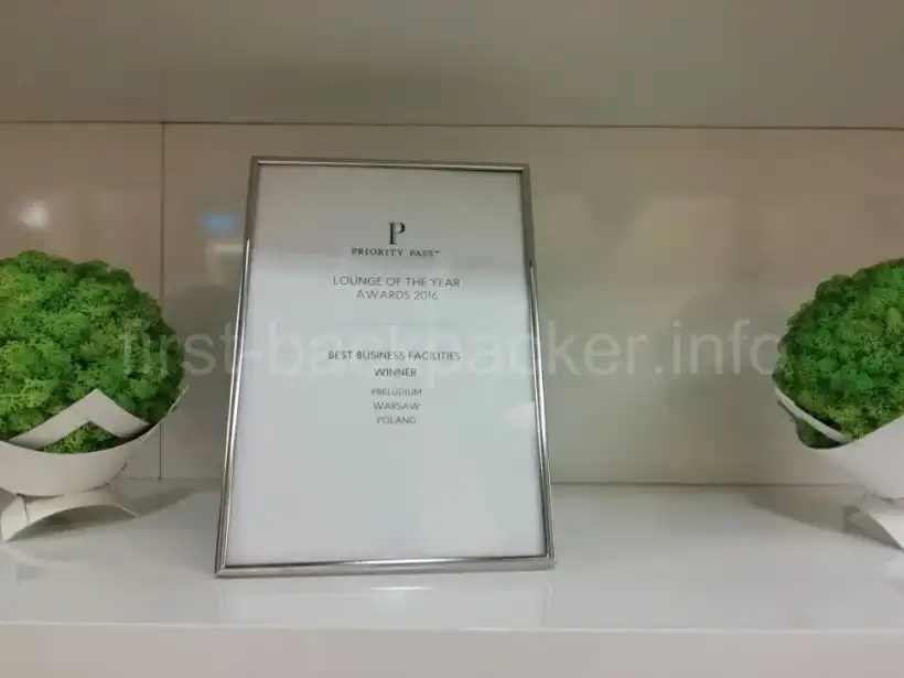 ワルシャワ・ショパン空港Preludium Loungeの、ラウンジ・オブ・ザ・イヤーの表彰状