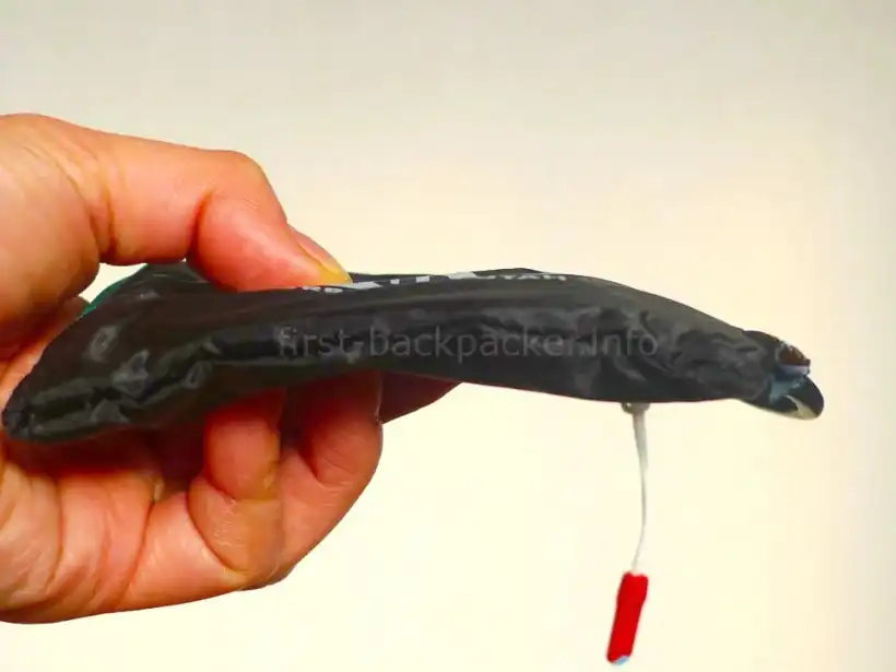 チャムス トレックウォレットの厚み