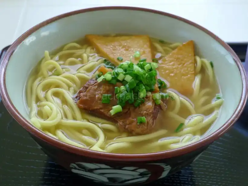 波照間島・ぶどぅまれーの八重山そば