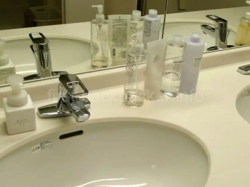 グローカル名古屋バックパッカーズの無印アメニティ