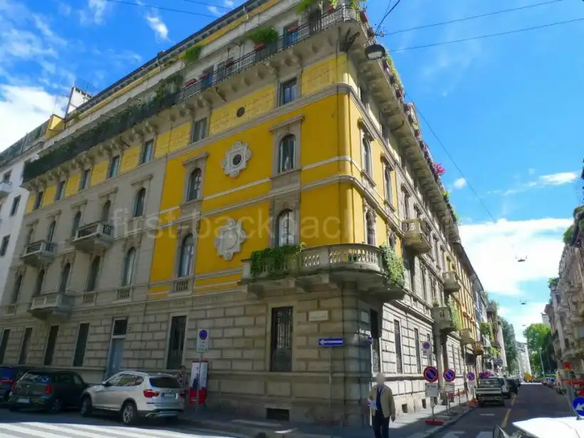 ポルタ・モンフォルテ地区のアールヌーヴォー建築