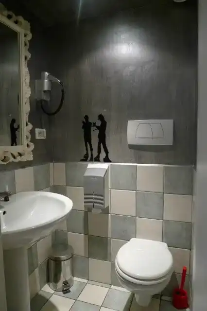 YellowSquare Romeのお手洗い