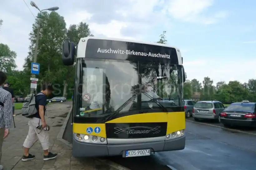 ビルケナウまでの接続バス