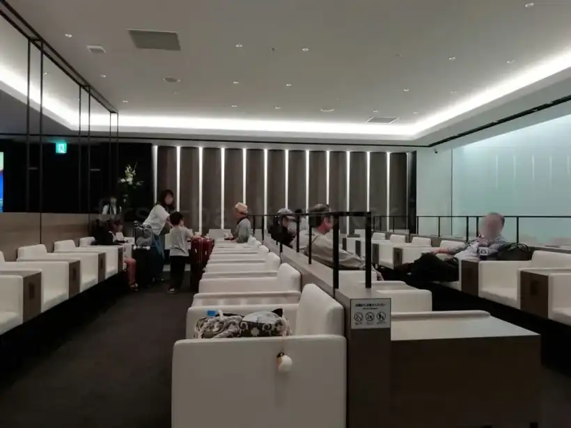 中部国際空港・プレミアムラウンジ セントレアの室内