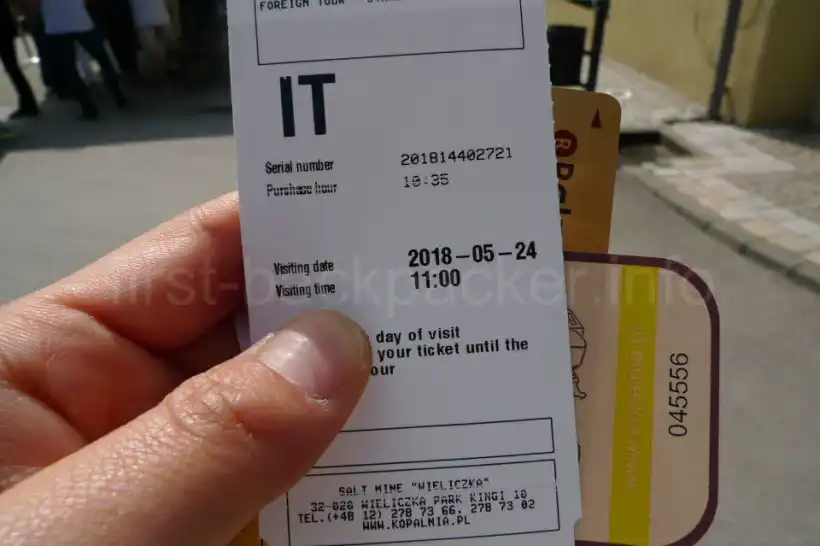 ヴィエリチカ岩塩坑のチケット