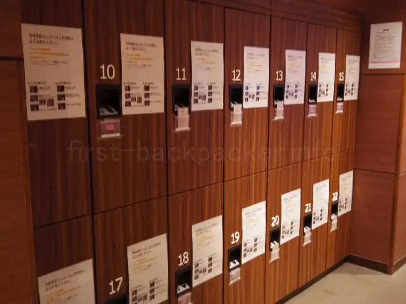 新千歳空港スーパーラウンジ 指紋認証のロッカー