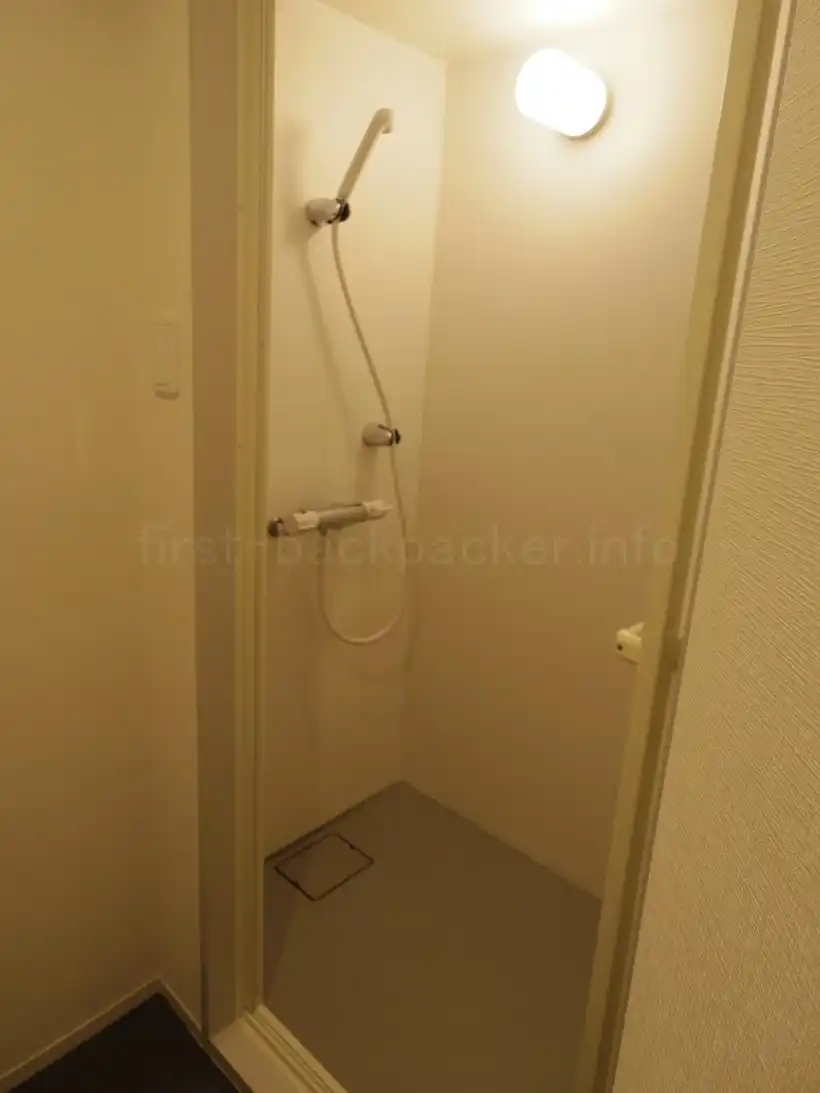 イマノ大阪心斎橋ホステル シャワー