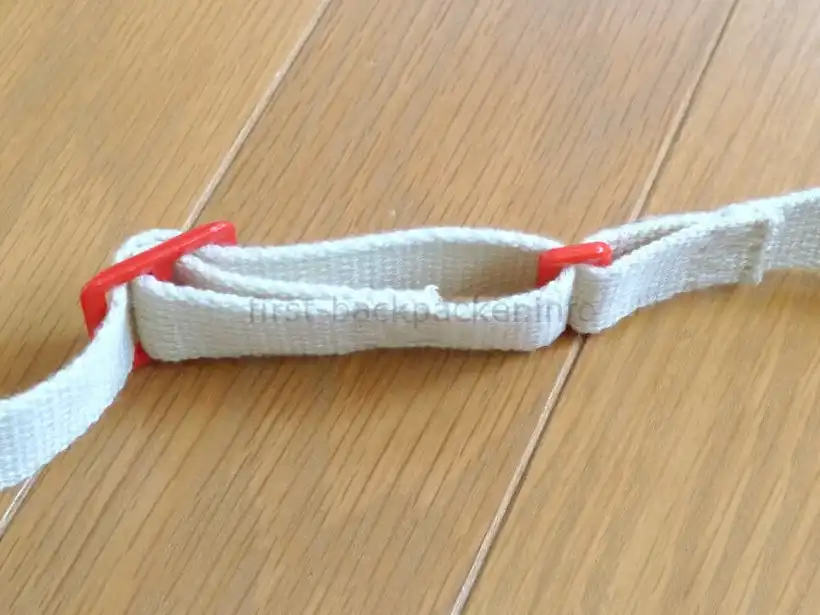 カクカンに紐を通したところ