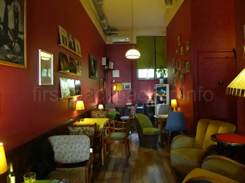 ヴロツワフVinyl Cafeの店内