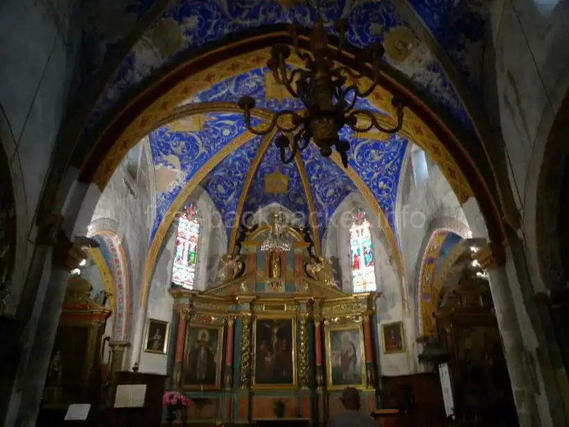 フランス・ピュイセルシの教会