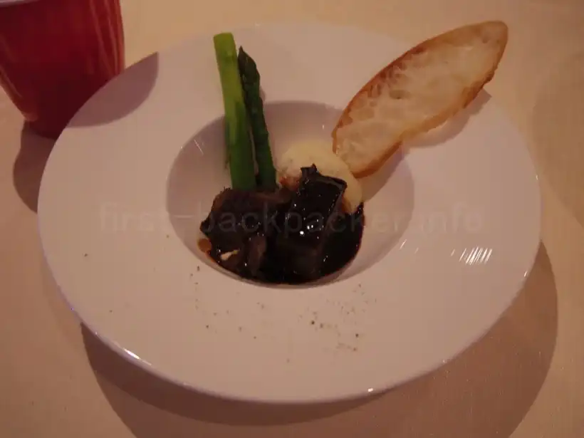 函館西部地区バル街 センティール・ラ・セゾン 函館山のピンチョス