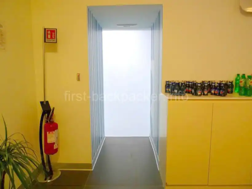 ミラノ ベルガモ空港VIPラウンジのセキュリティチェック優先ゲート