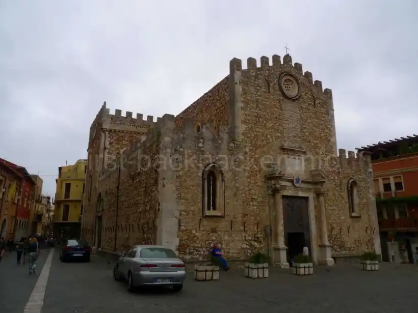 イタリア・タオルミーナのカテドラル