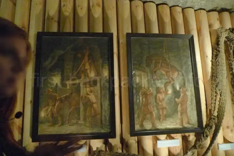 ヴィエリチカ岩塩坑のミュージアム内のイラスト