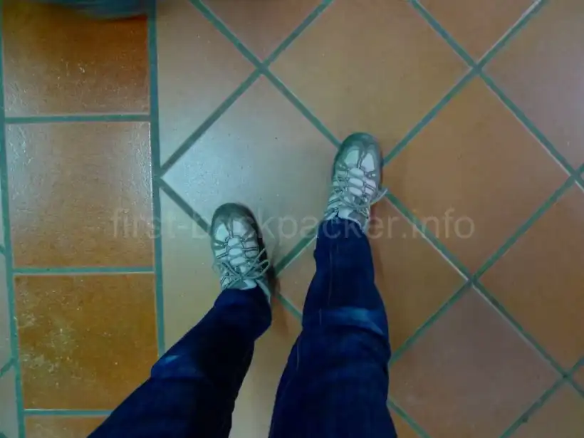 シチリア・Etna Peopleツアーでエトナ山に行く筆者のトレッキングシューズ