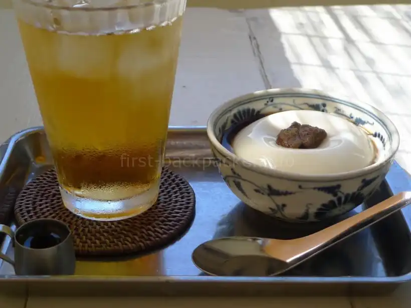 波照間島・みんぴかの黒みつ杏仁豆腐