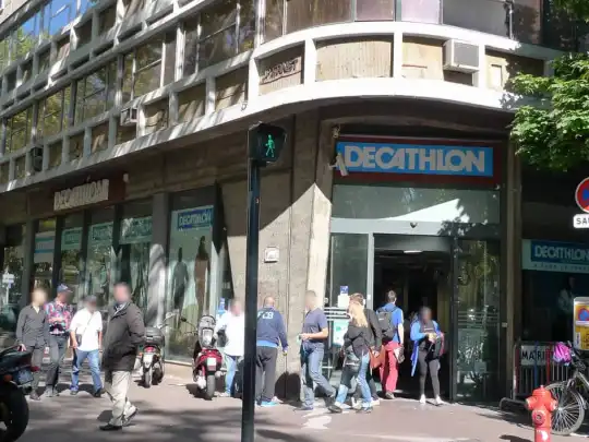 バックパッカーの味方、Decathlon(デカトロン) ヨーロッパの格安アウトドア・スポーツ用品店