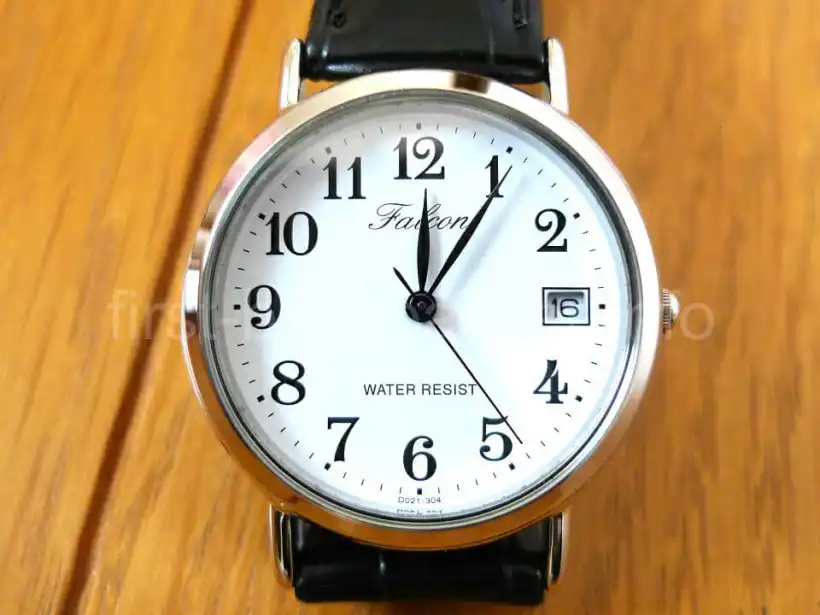 シチズン腕時計D021-304の文字盤