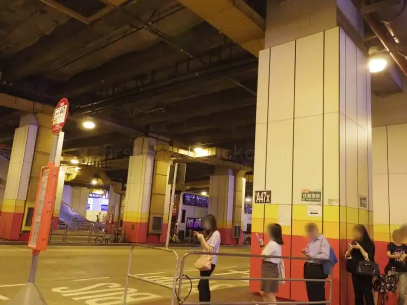 大埔墟站（タイポ駅）、A47Xの乗車位置