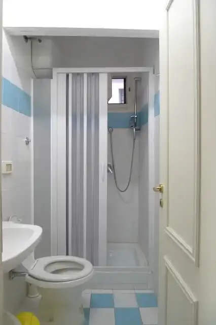 Ostello la Locandaのシャワー