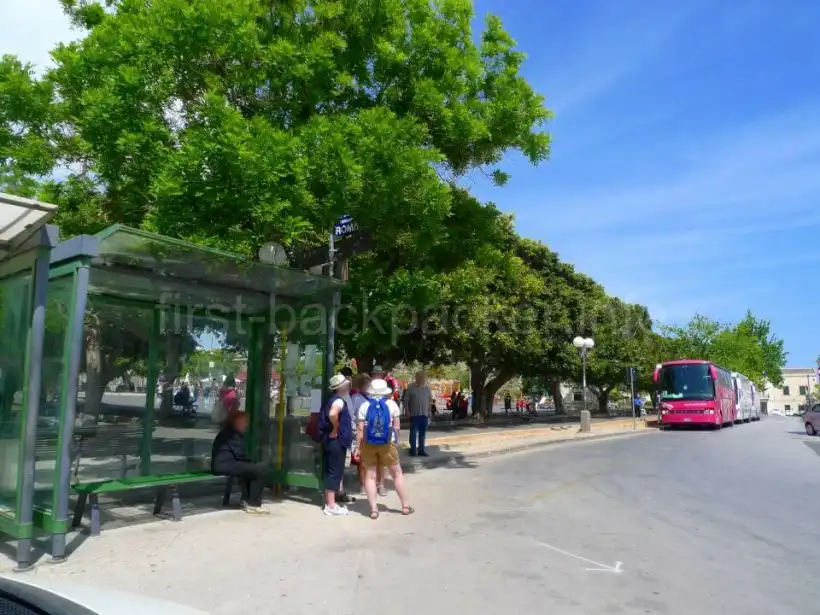 イタリア・ノートのバス停