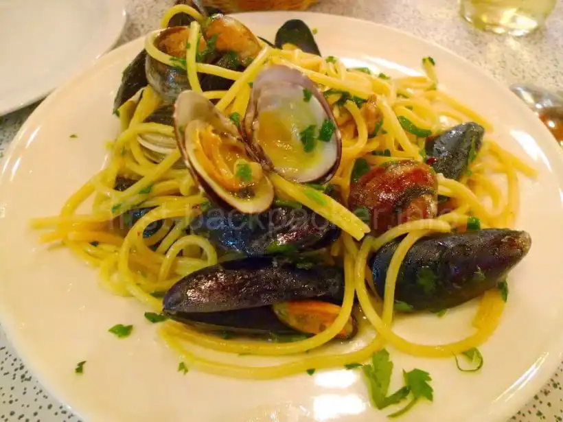 パレルモのAl Vecchio Club Rosaneroのボンゴレ