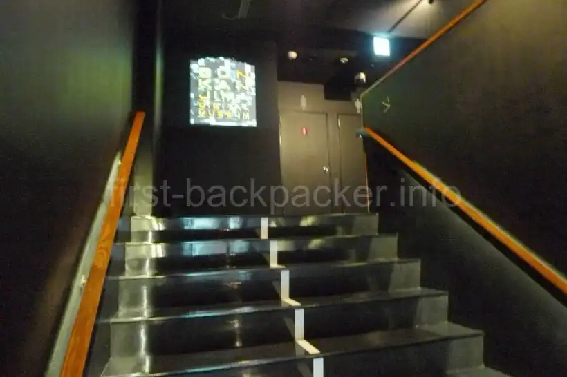 軍艦島コンシェルジュ・デジタルミュージアムの階段