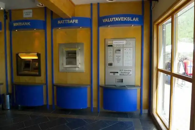 Flåm Camping and Youth Hostel近くのATM