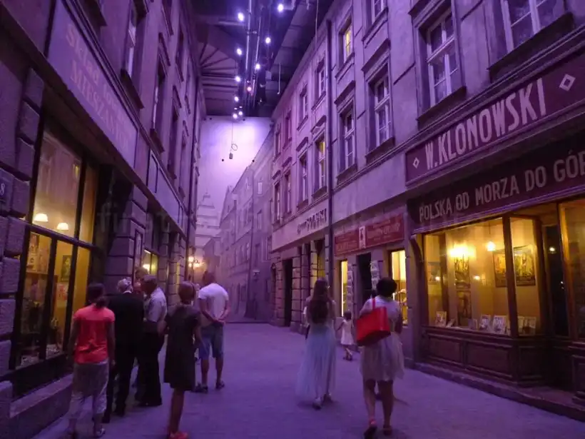 グダニスク 第二次世界大戦博物館 戦時中のポーランド街並み