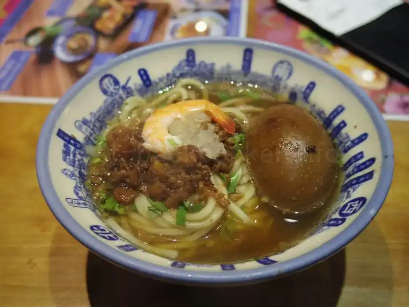 台南 度小月の担仔麺