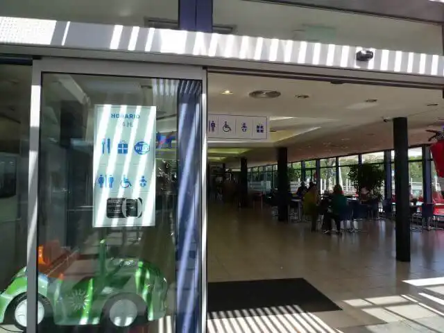 スペインの高速サービスエリア