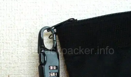 【スリ防止】シングルジップのリュックバッグに、DIYで防�犯対策してみた