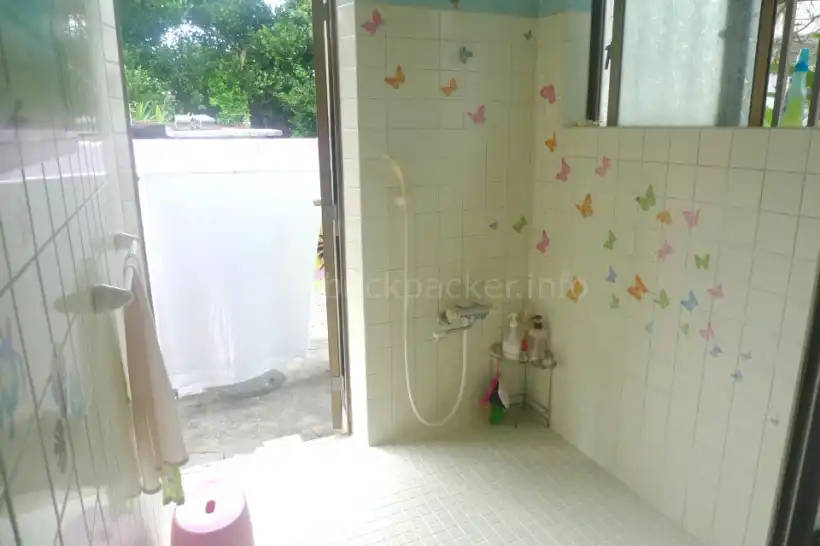 石垣島 ゲストハウス パキラのシャワー