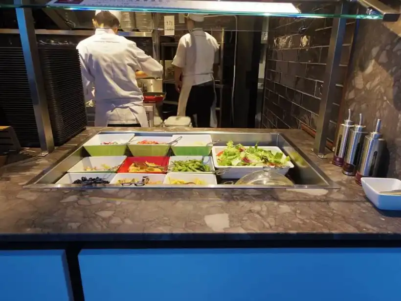 台北桃園空港（第2ターミナル）プラザ・プレミアム・ラウンジZONE A1の食事