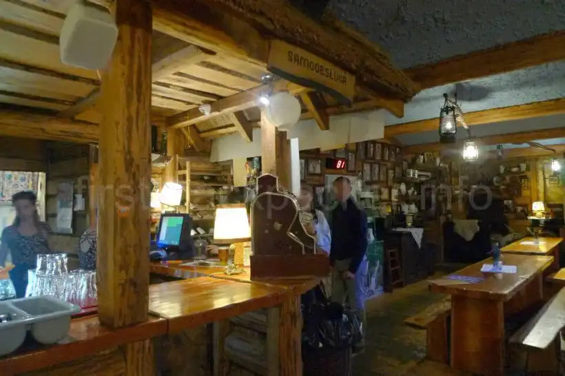 クラクフU Babci Malinyの店内