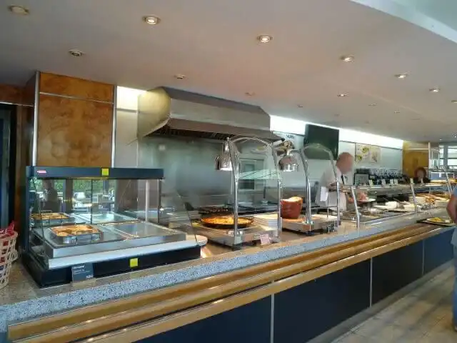 スペインの高速サービスエリア