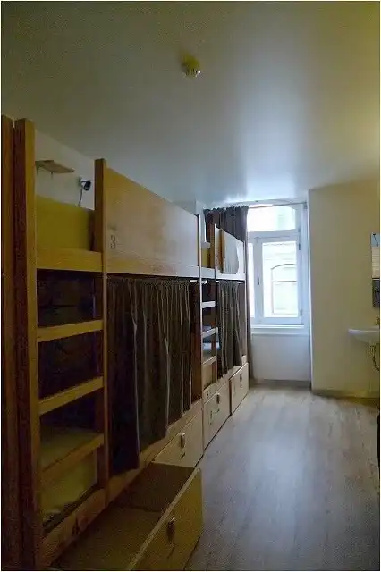 Yes! Lisbon Hostelのドミトリー